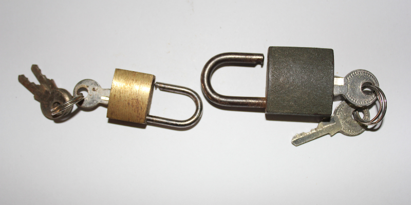 The Parts of a Pin and Tumbler Lock Key